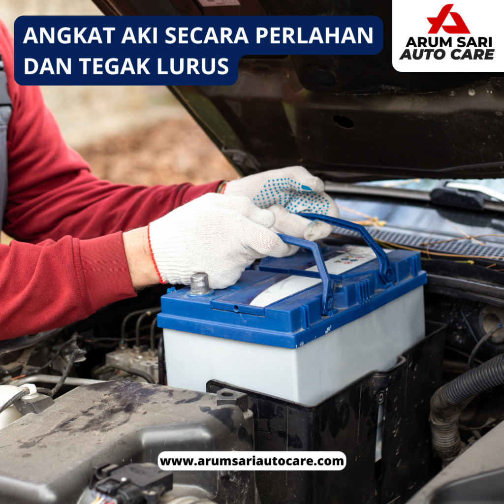  cara melepas aki 