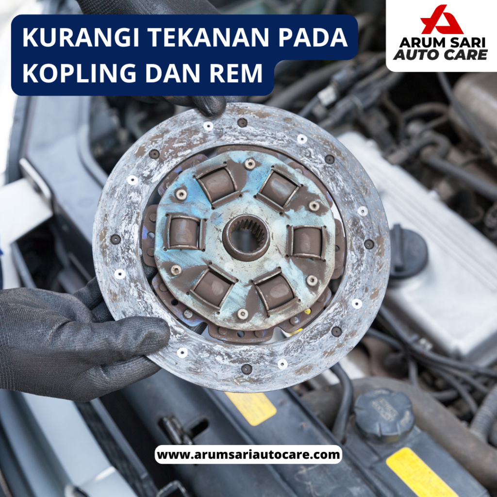 Bau Gosong Pada Mobil