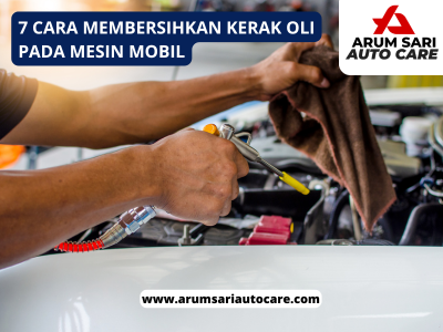 Membersihkan kerak oli